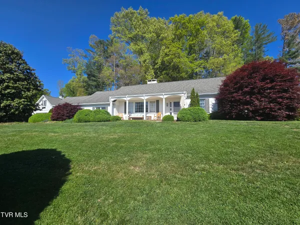 $599,000 | 570 Valley Drive, Bristol, VA 24201