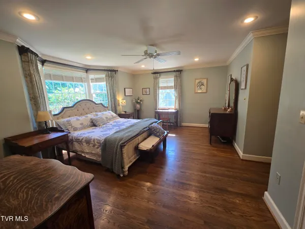 $599,000 | 570 Valley Drive, Bristol, VA 24201