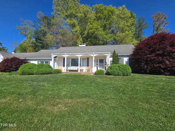 $599,000 | 570 Valley Drive, Bristol, VA 24201