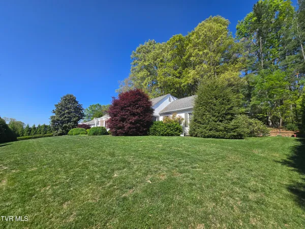 $599,000 | 570 Valley Drive, Bristol, VA 24201