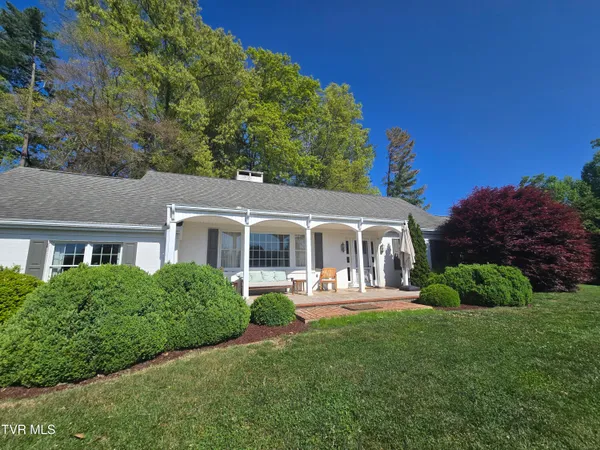 $599,000 | 570 Valley Drive, Bristol, VA 24201