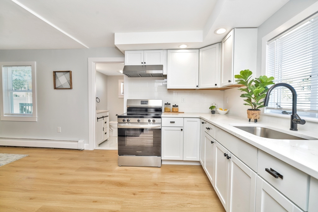 46 Loring Street Lawrence, MA 01843 - Photo 15 of 35