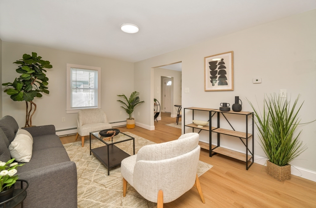 46 Loring Street Lawrence, MA 01843 - Photo 5 of 35