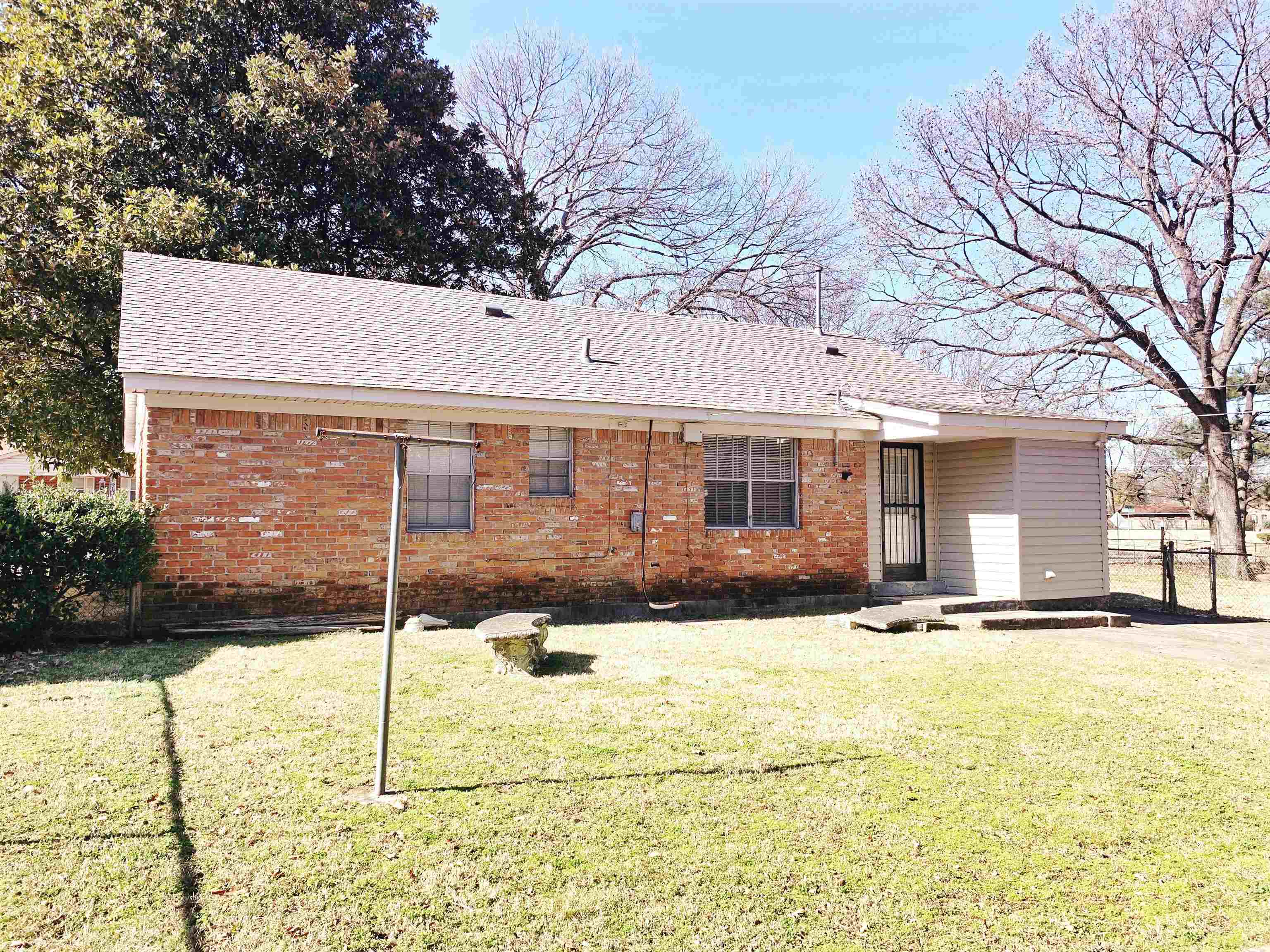1084 Rutland Road Memphis, TN 38114 - Photo 2 of 13 a view of a house with snow on the yard