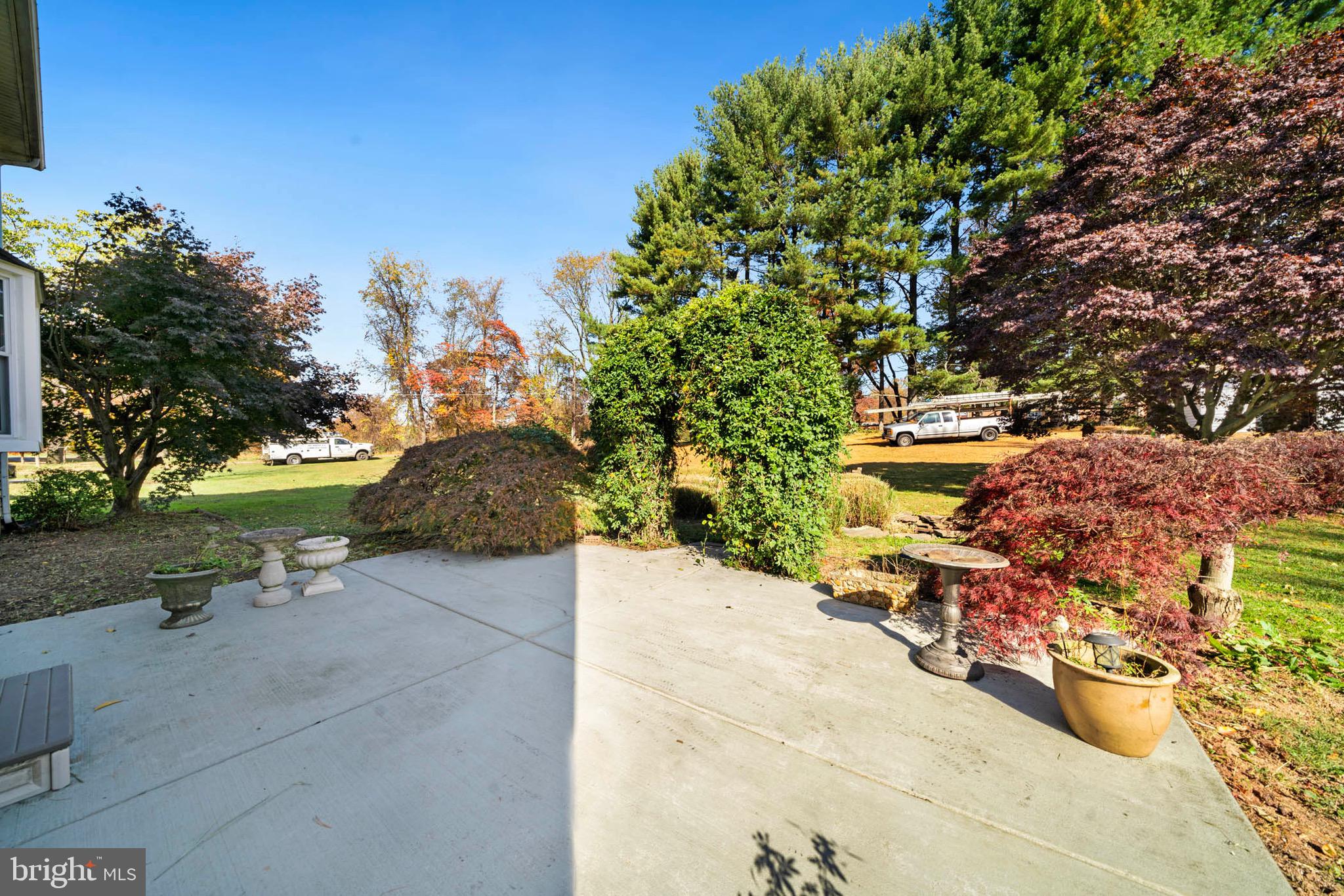 11988 Simpson Road Clarksville, MD 21029 - Photo 6 of 18 Landscaped patio