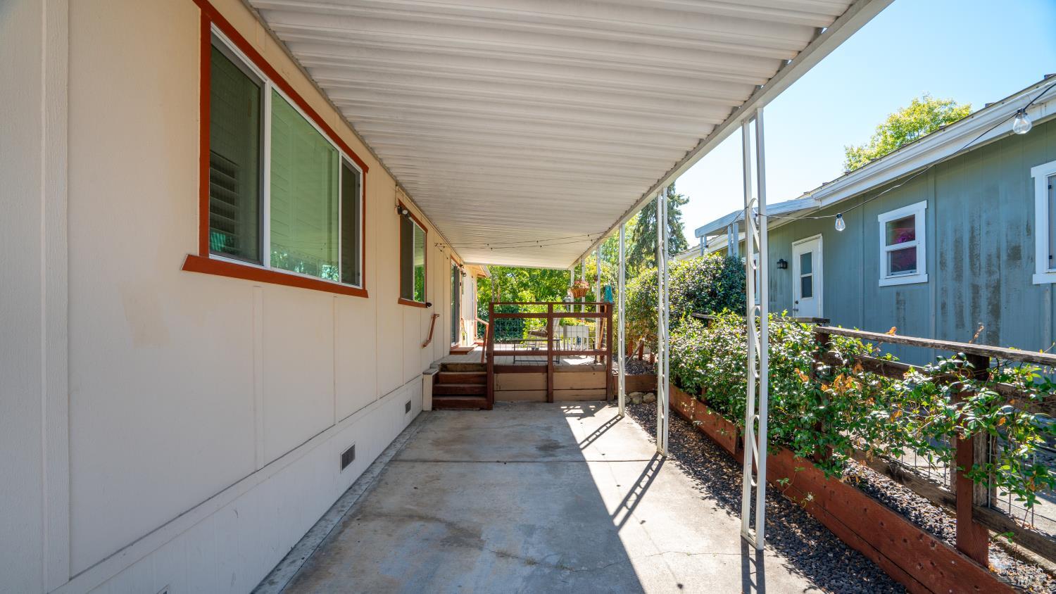 48 Shadyleaf Court Santa Rosa, CA 95409 - Photo 7 of 25