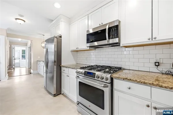 $749,777 | 125 Henry Street, Hasbrouck Heights, NJ 07604