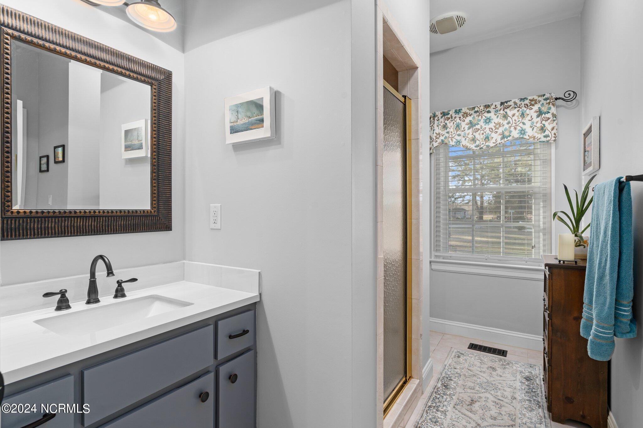 7368 Huddlestone Road Bailey, NC 27807 - Photo 26 of 54 Bathroom #2