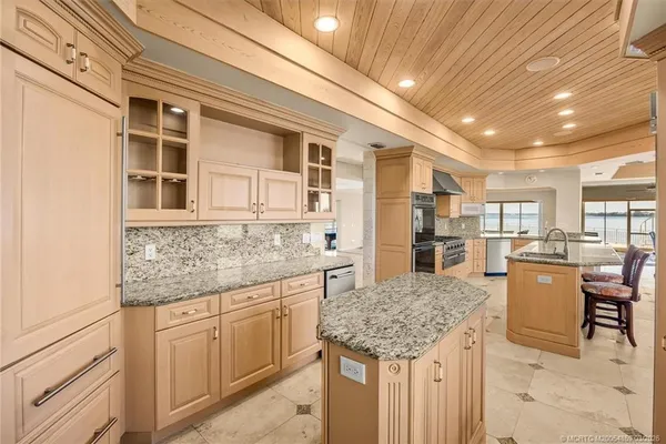 $5,999,888 | 12198 Southeast Riverbend Lane, Port St. Lucie, FL 34984