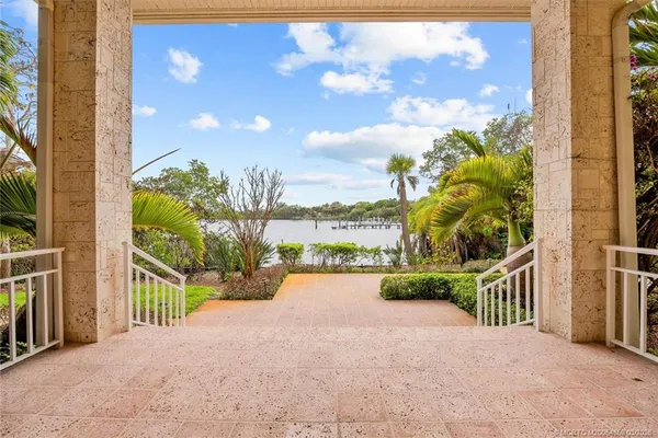 $5,999,888 | 12198 Southeast Riverbend Lane, Port St. Lucie, FL 34984