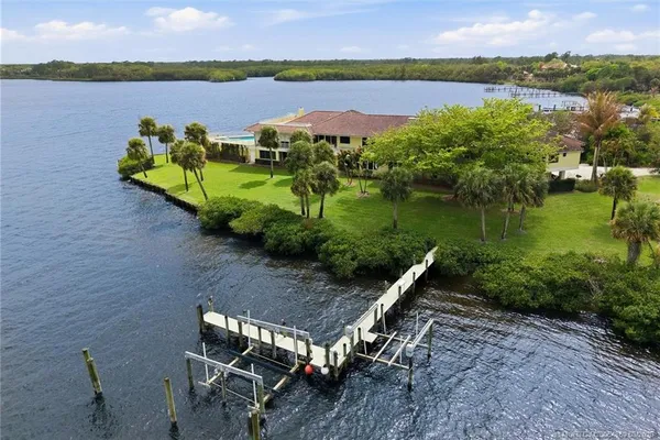 $5,999,888 | 12198 Southeast Riverbend Lane, Port St. Lucie, FL 34984