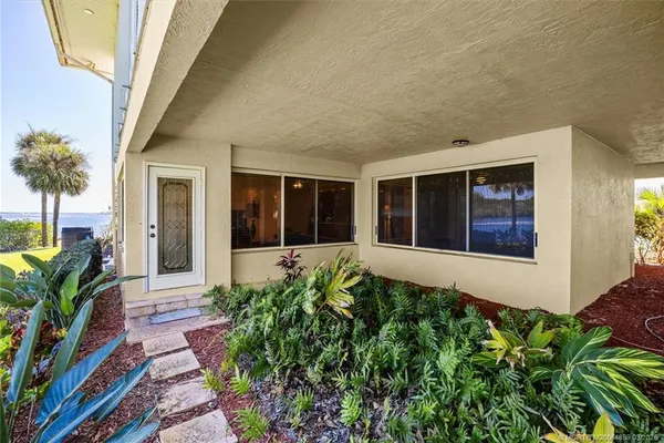 $5,999,888 | 12198 Southeast Riverbend Lane, Port St. Lucie, FL 34984
