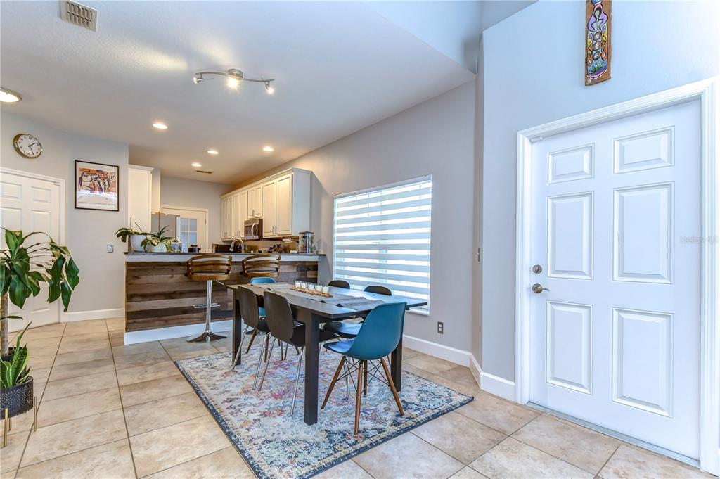 8507 Sandpiper Ridge Avenue Tampa, FL 33647 - Photo 8 of 48