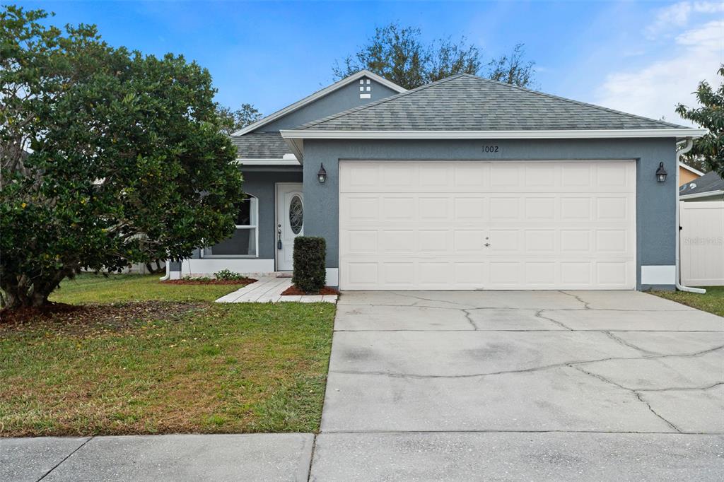 a view of a house with a outdoor space