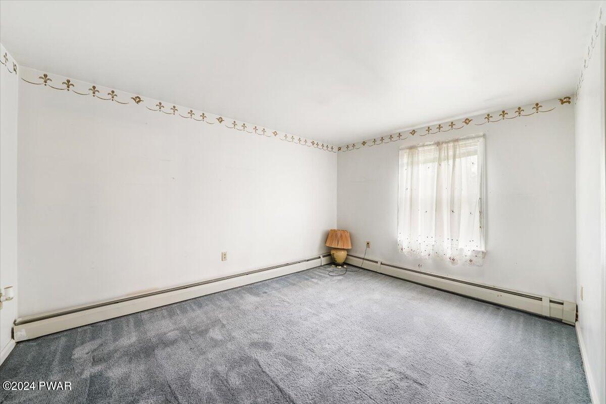 112 Long Pine Road Greeley, PA 18425 - Photo 21 of 51 35-HTV1044