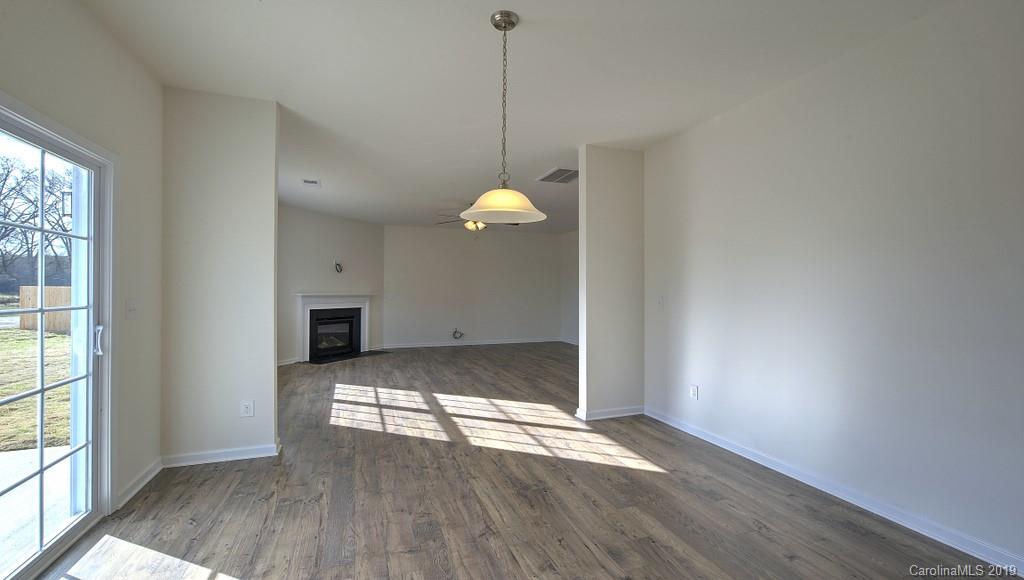 7008 Branch Fork Road Charlotte, NC 28215 - Photo 11 of 40 Gallery Image 11