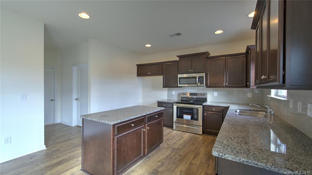 7008 Branch Fork Road Charlotte, NC 28215 - Photo 18 of 40 Gallery Image 18