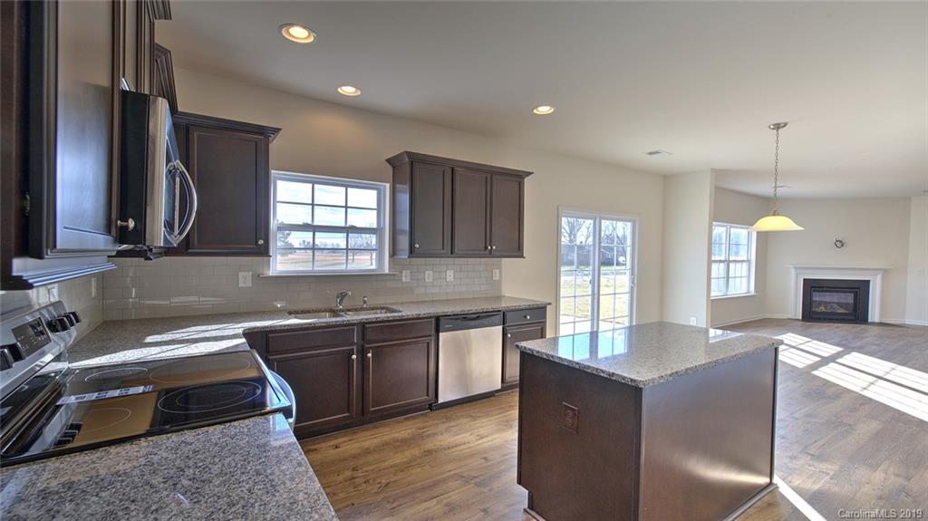 7008 Branch Fork Road Charlotte, NC 28215 - Photo 19 of 40 Gallery Image 19