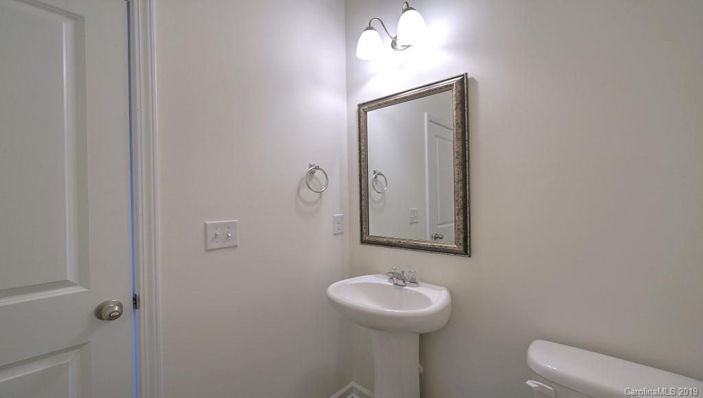 7008 Branch Fork Road Charlotte, NC 28215 - Photo 21 of 40 Gallery Image 21