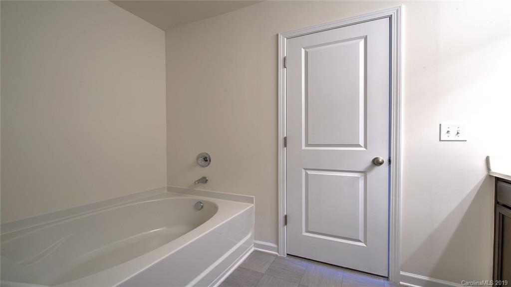 7008 Branch Fork Road Charlotte, NC 28215 - Photo 27 of 40 Gallery Image 27
