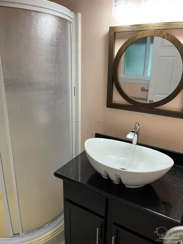 $2,275 | 104 Navarre Street, Gulf Breeze, FL 32561