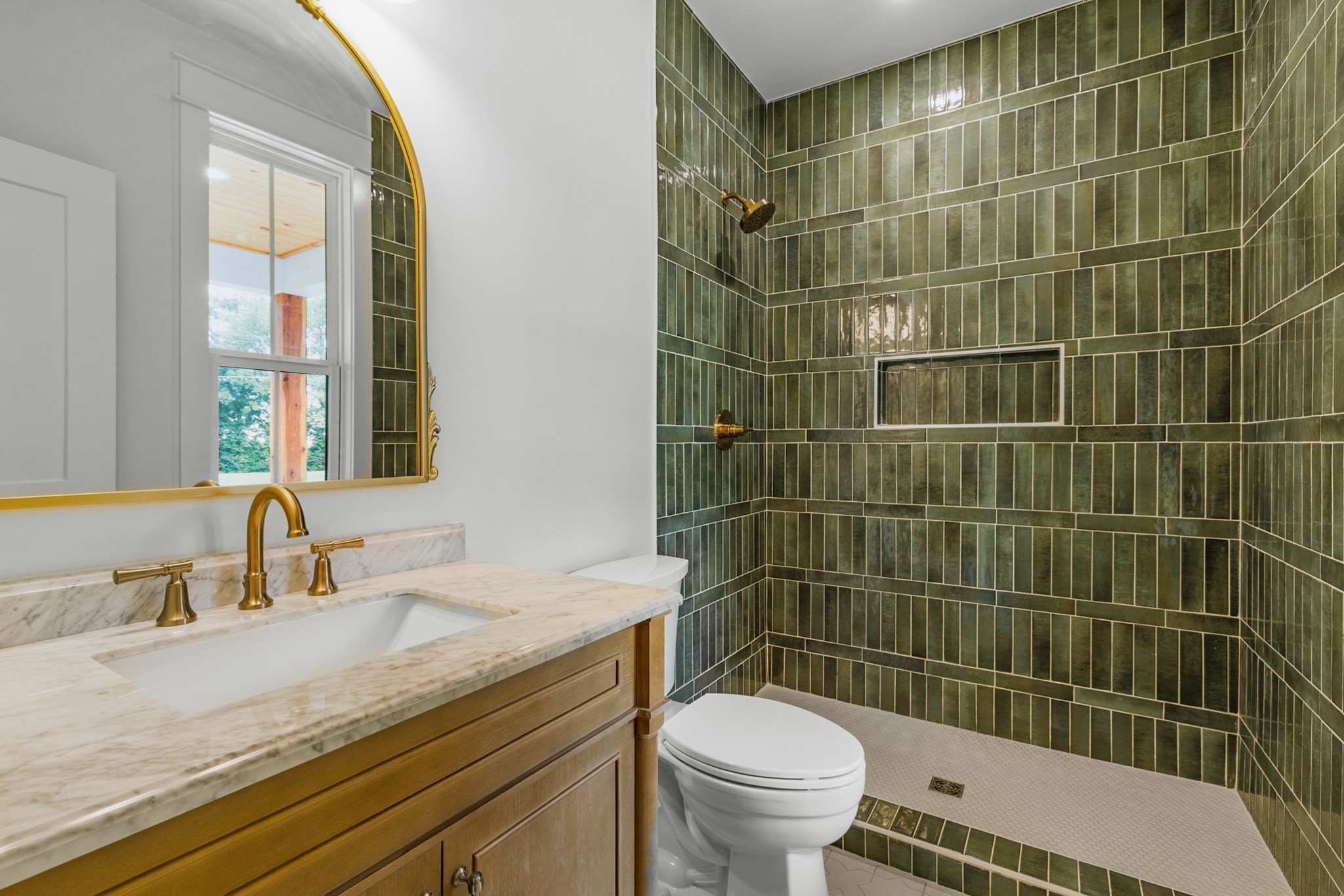 1629 Cairo Road Gallatin, TN 37066 - Photo 38 of 61 a bathroom with a sink toilet and shower