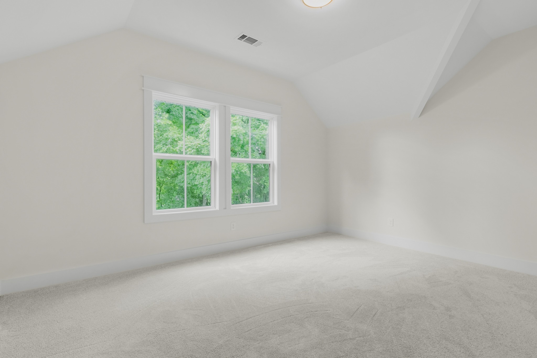 1629 Cairo Road Gallatin, TN 37066 - Photo 48 of 61 an empty room with windows