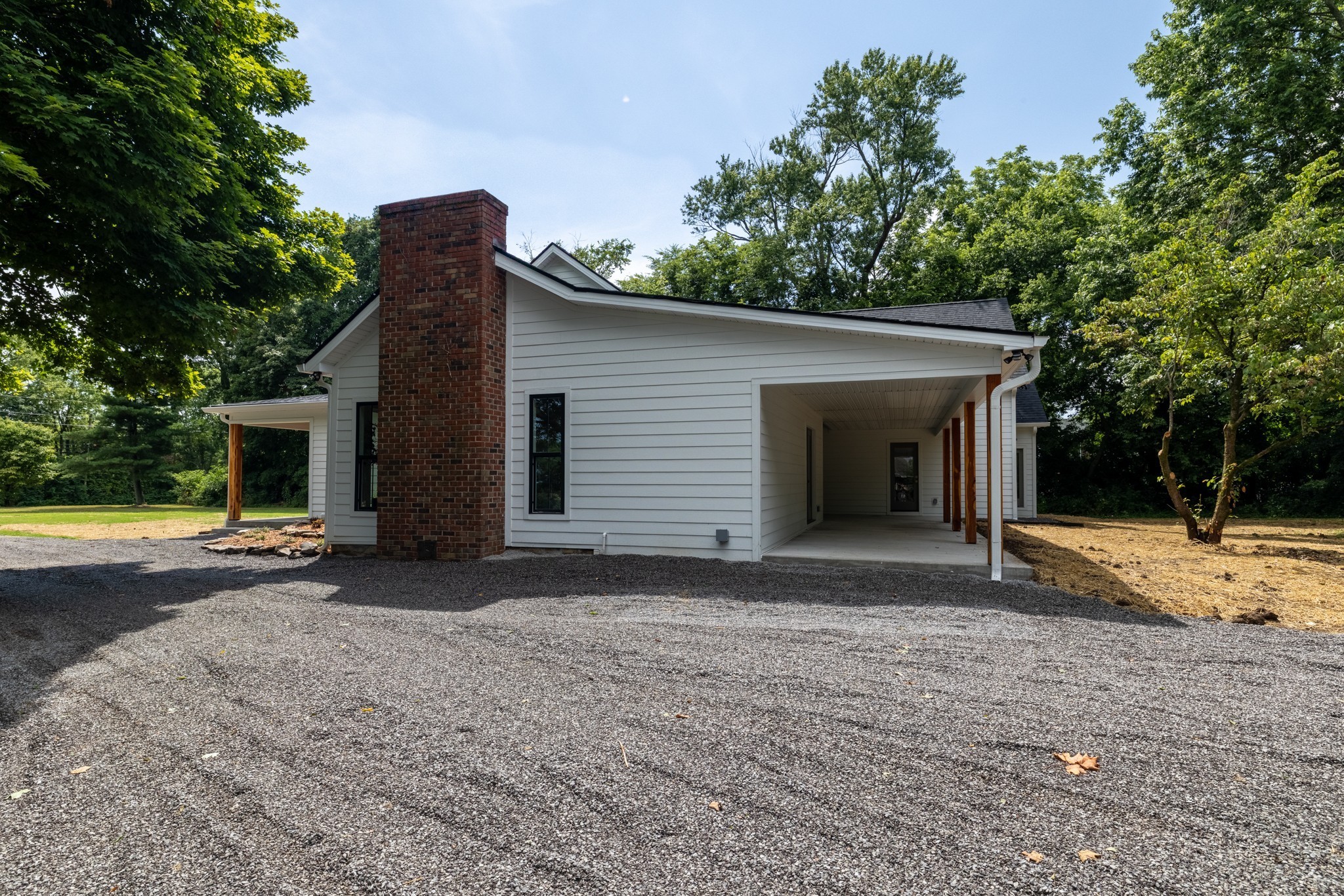 1629 Cairo Road Gallatin, TN 37066 - Photo 55 of 61 a view of a house with backyard and trees