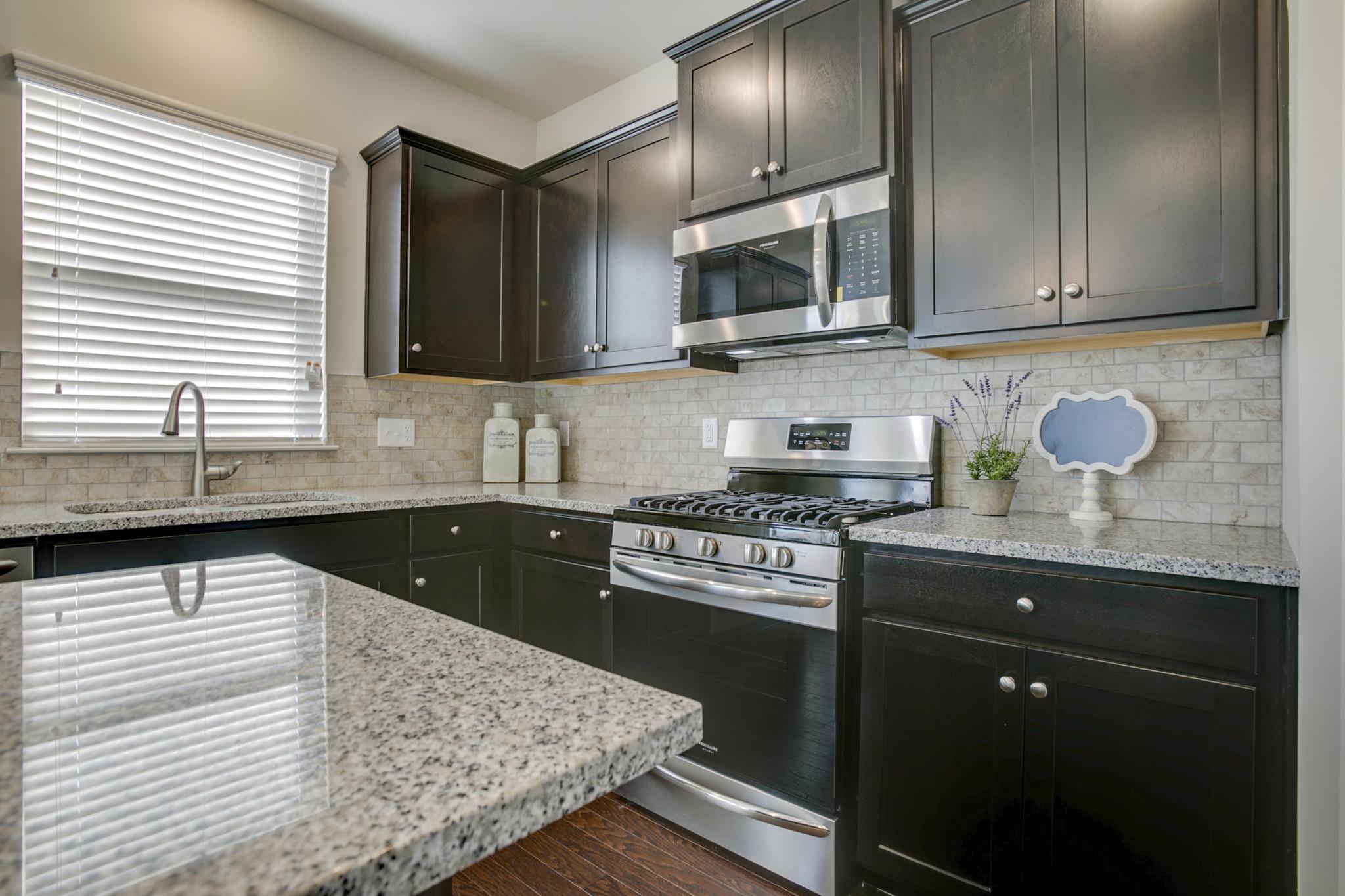 3157 Rift Lane Murfreesboro, TN 37130 - Photo 3 of 27 Gallery Image 3