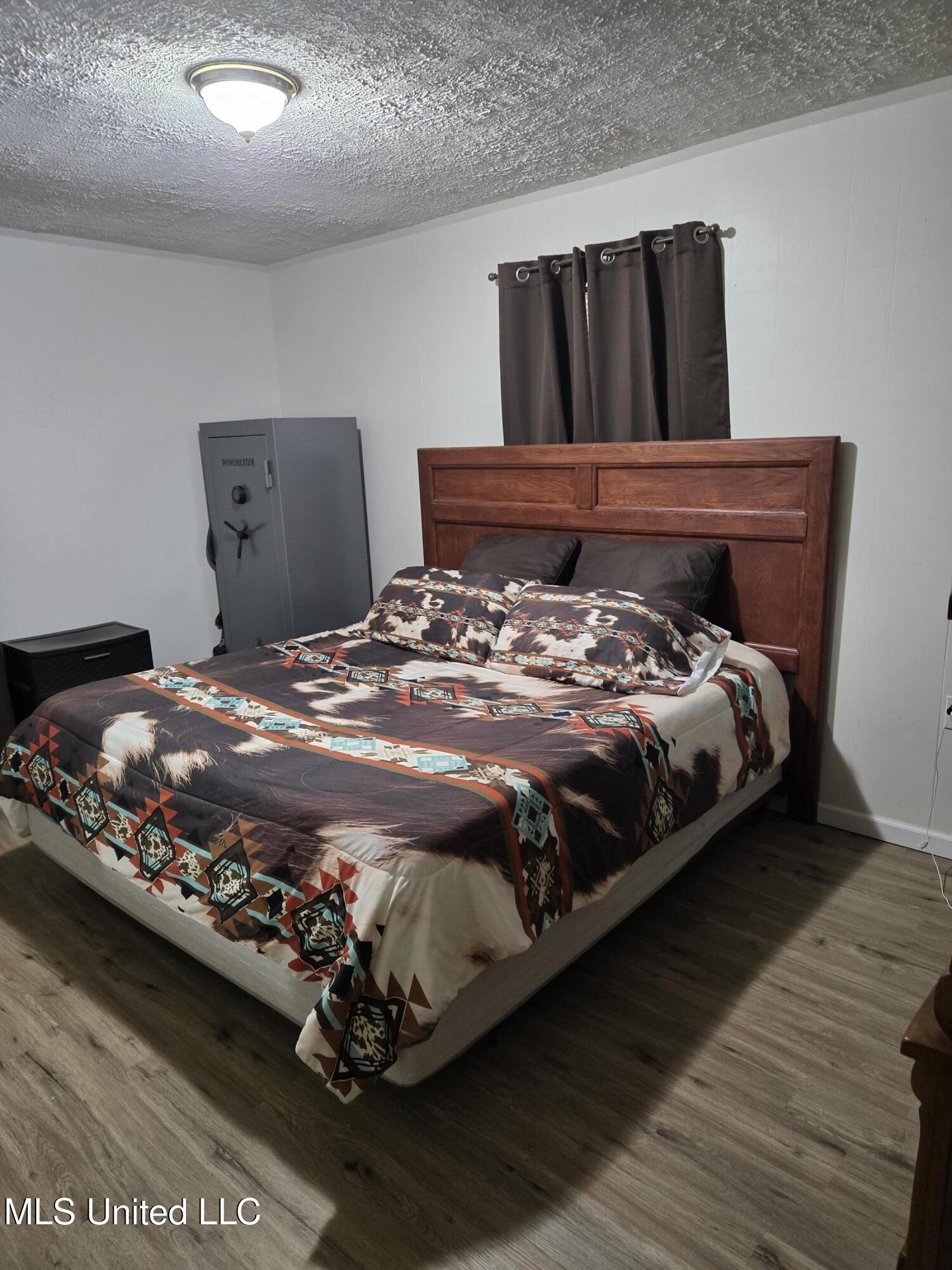 4184 Old Hillsboro Road Forest, MS 39074 - Photo 12 of 17 Primary Bedroom