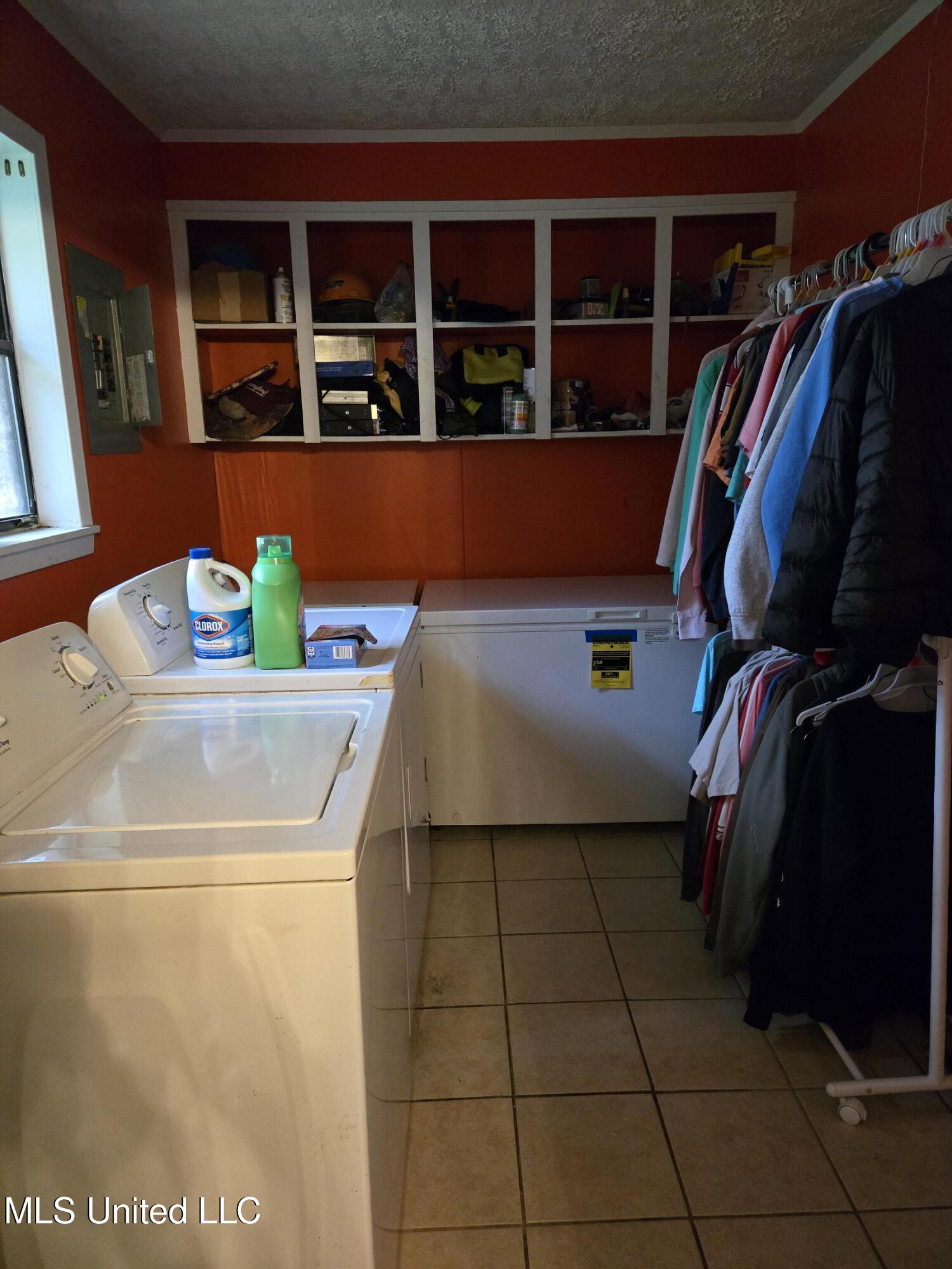 4184 Old Hillsboro Road Forest, MS 39074 - Photo 9 of 17 Laundry