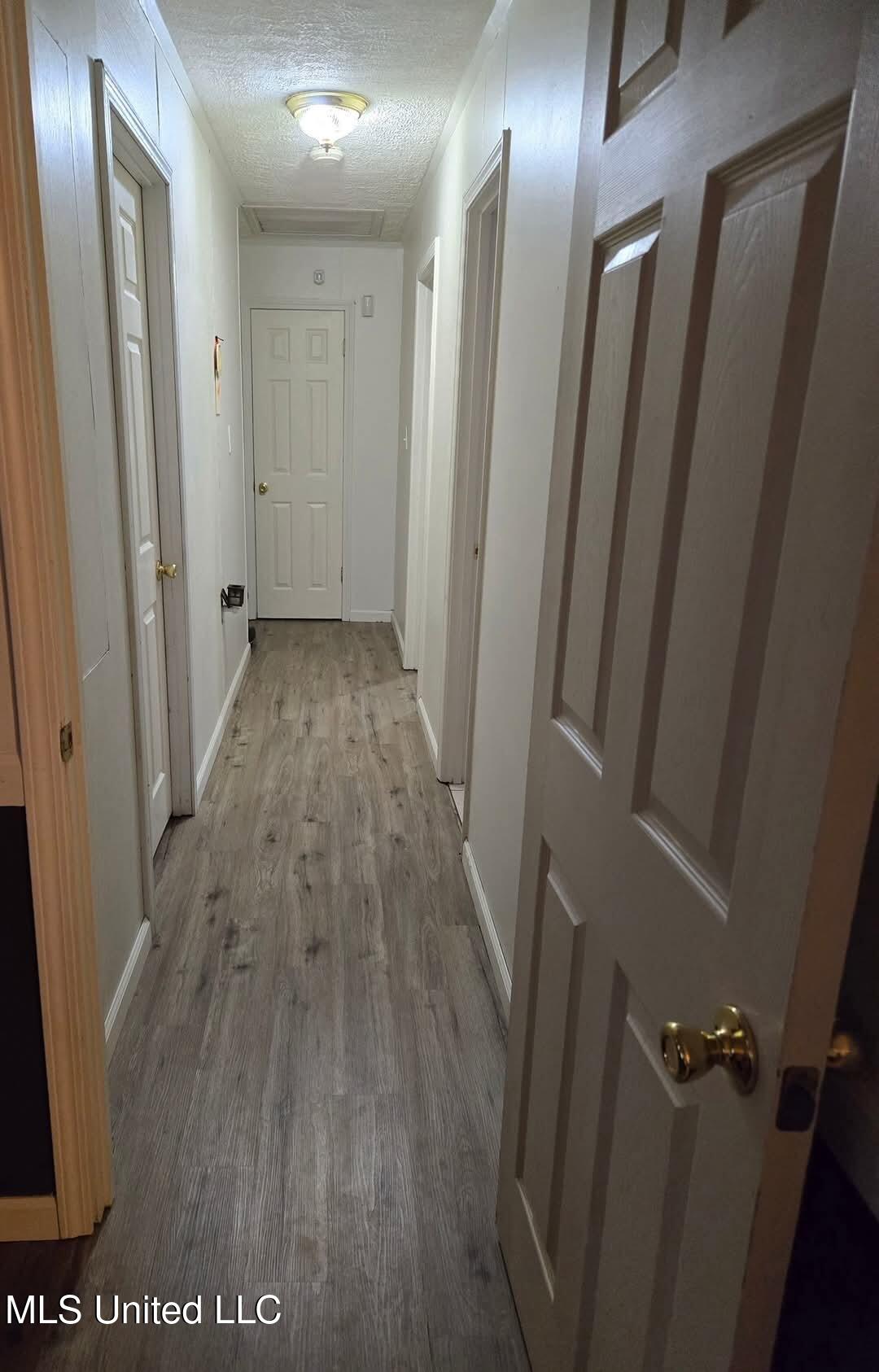 4184 Old Hillsboro Road Forest, MS 39074 - Photo 10 of 17 Hallway