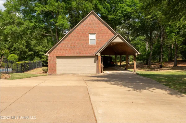 $724,900 | 1290 Robertson Road, Hernando, MS 38632