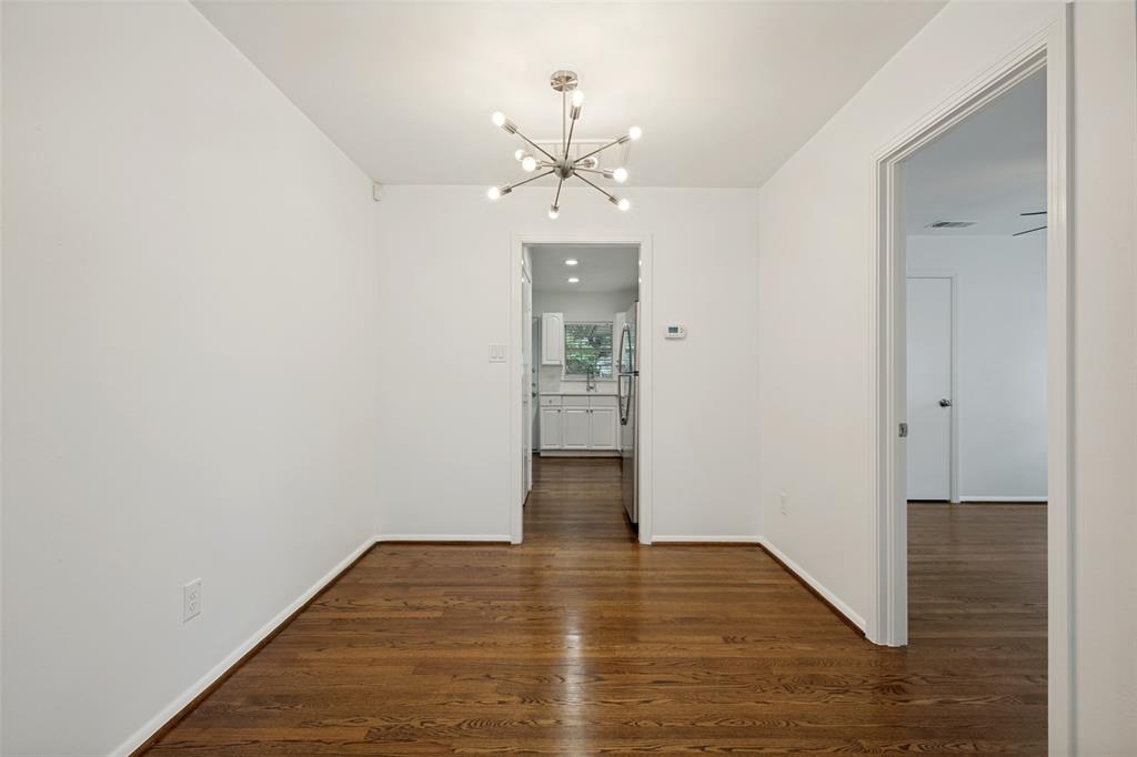 6323 Ravendale Lane Dallas, TX 75214 - Photo 5 of 12