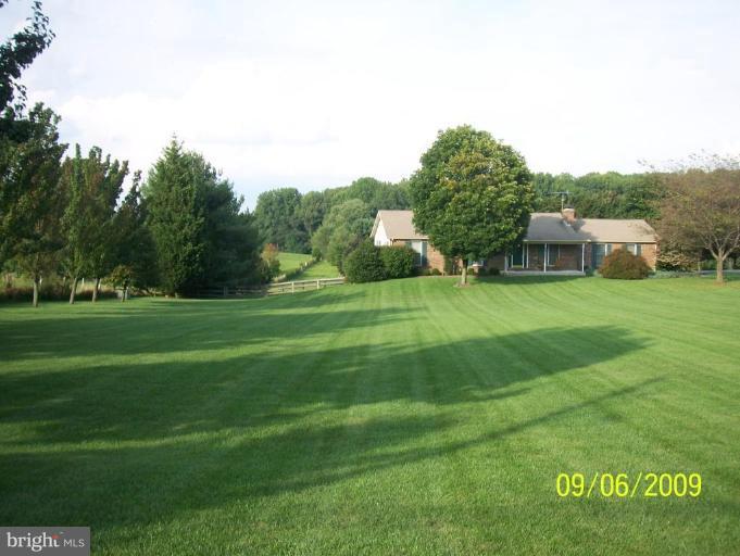 6939 Damascus Road Gaithersburg, MD 20882 - Photo 23 of 23 Sits far back off the road!