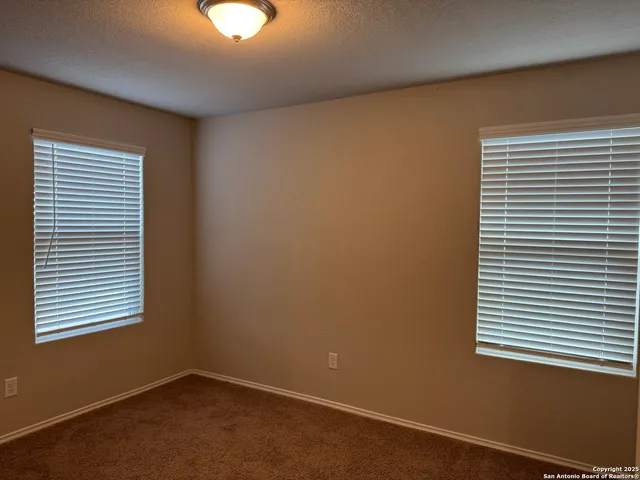 $1,800 | 7507 Capstone Ridge, San Antonio, TX 78244