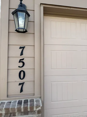 $1,800 | 7507 Capstone Ridge, San Antonio, TX 78244