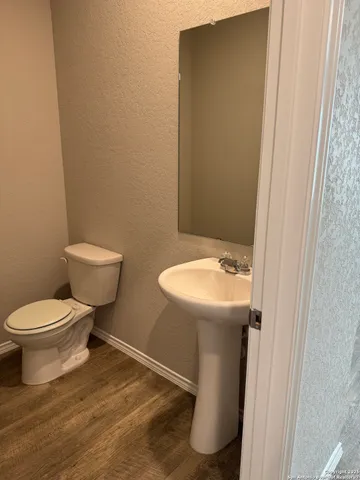 $1,800 | 7507 Capstone Ridge, San Antonio, TX 78244