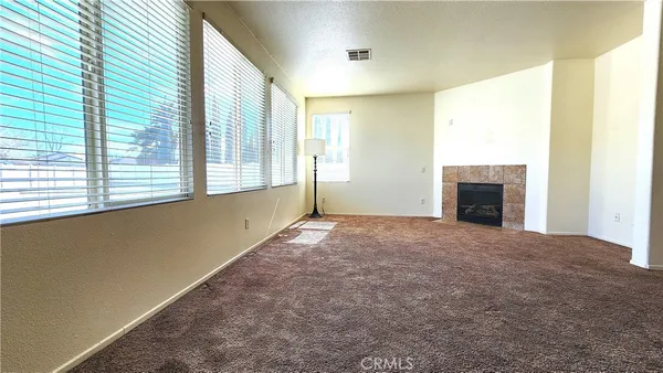 $2,900 | 13311 Falena Court, Victorville, CA 92392