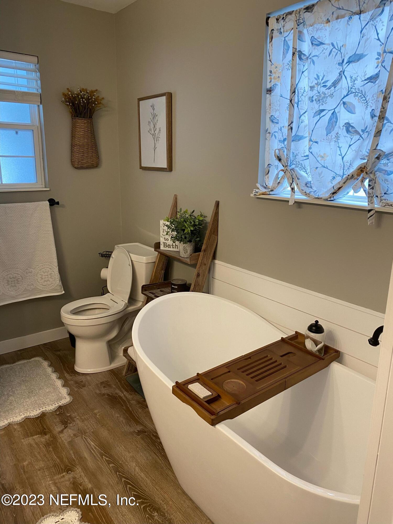 4244 Hickory Street Macclenny, FL 32063 - Photo 17 of 42 Master Bath