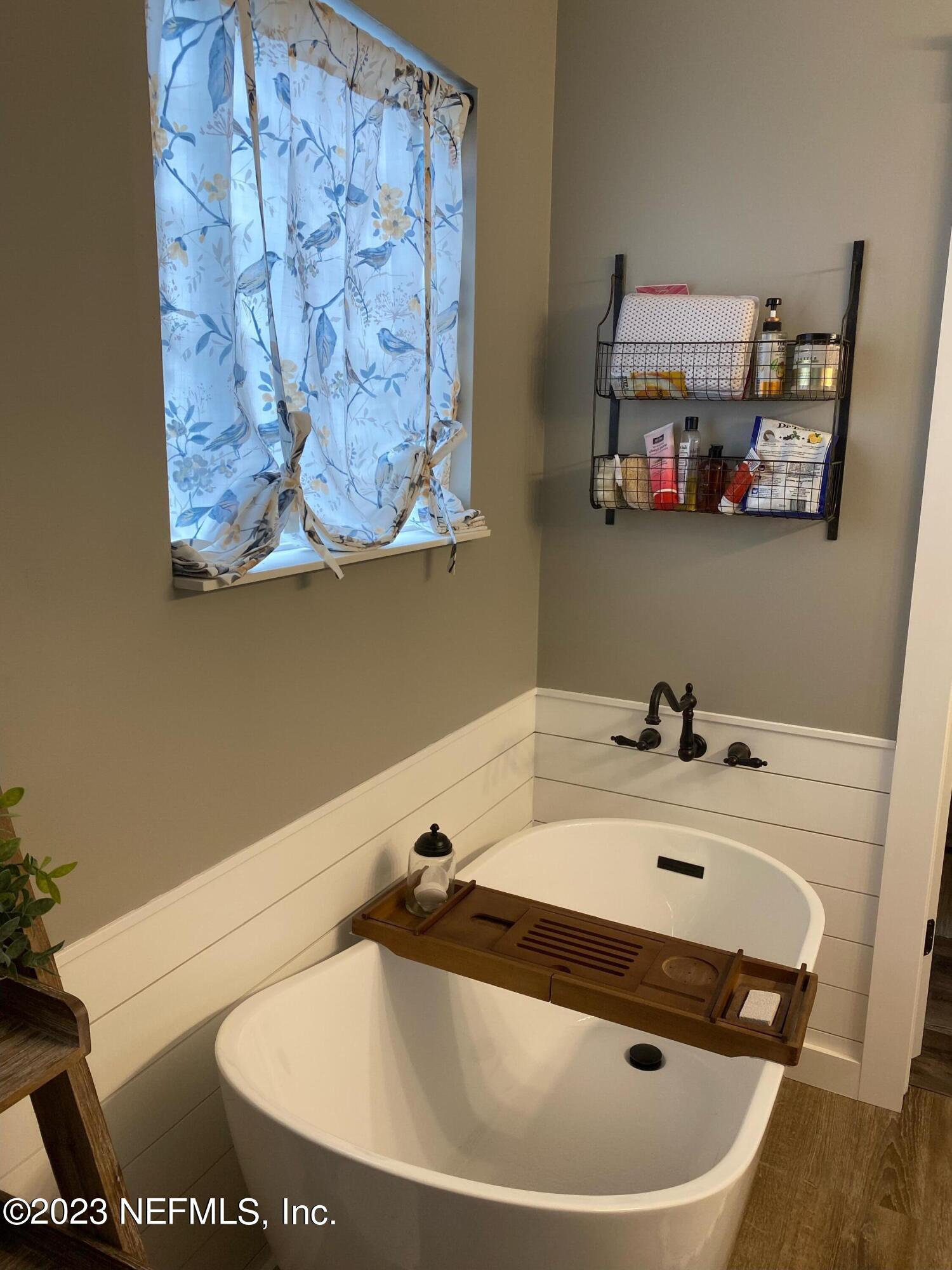 4244 Hickory Street Macclenny, FL 32063 - Photo 18 of 42 Master Bath