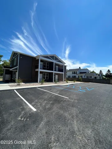 $85,200 | 4209 Menga Drive, Schenectady, NY 12304