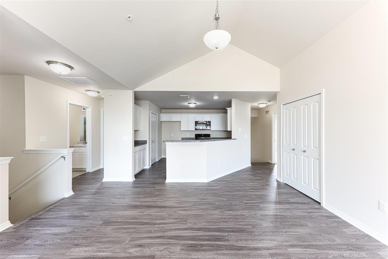 45762 South Stonewood Road Canton, MI 48187 - Photo 27 of 34 50059782-26.JPG