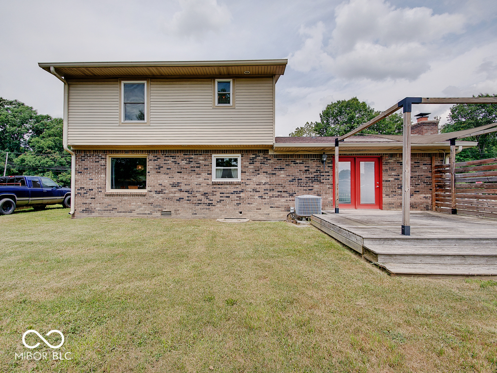 5303 Thompson Road Indianapolis, IN 46221 - Photo 42 of 46