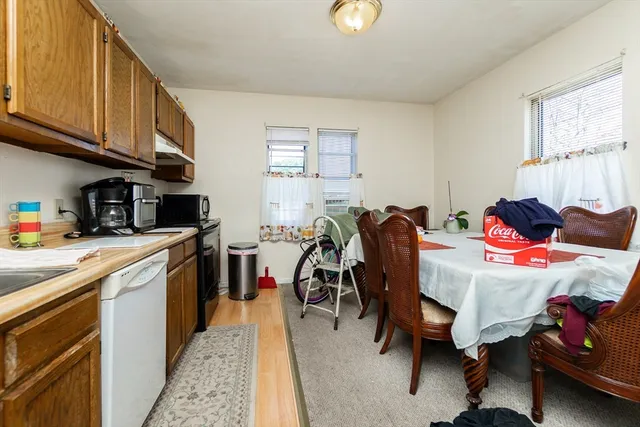 $1,499,900 | 292 Hollis Street, Framingham, MA 01702