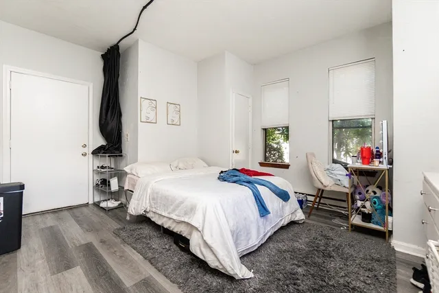 $1,499,900 | 292 Hollis Street, Framingham, MA 01702