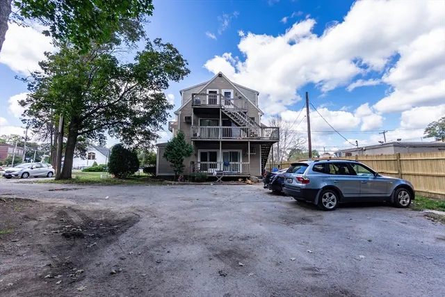 $1,499,900 | 292 Hollis Street, Framingham, MA 01702