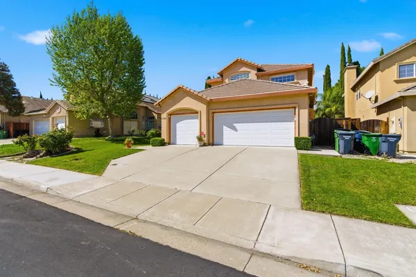 $739,000 | 1703 Egret Drive, Tracy, CA 95376