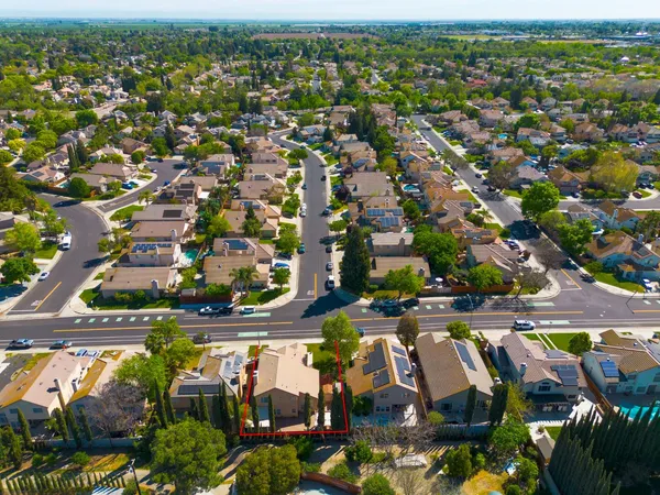 $739,000 | 1703 Egret Drive, Tracy, CA 95376