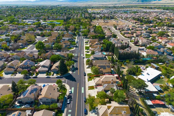 $739,000 | 1703 Egret Drive, Tracy, CA 95376